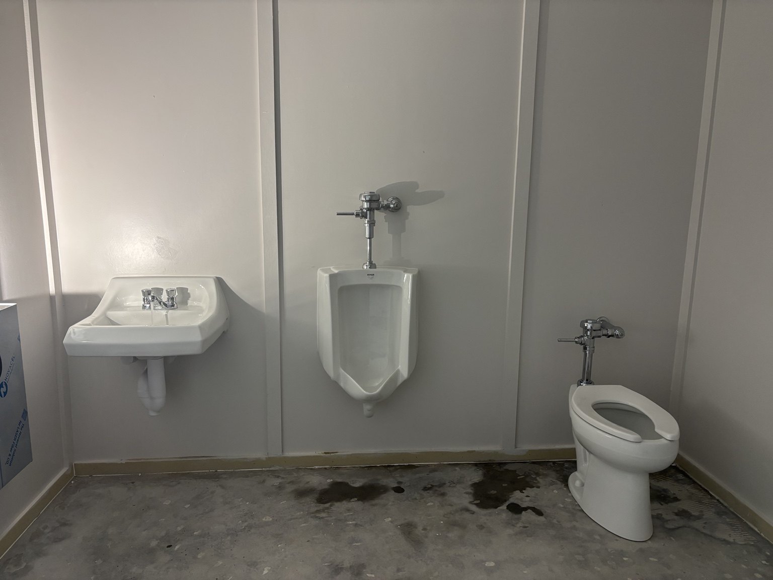 Commercial restroom fixtures