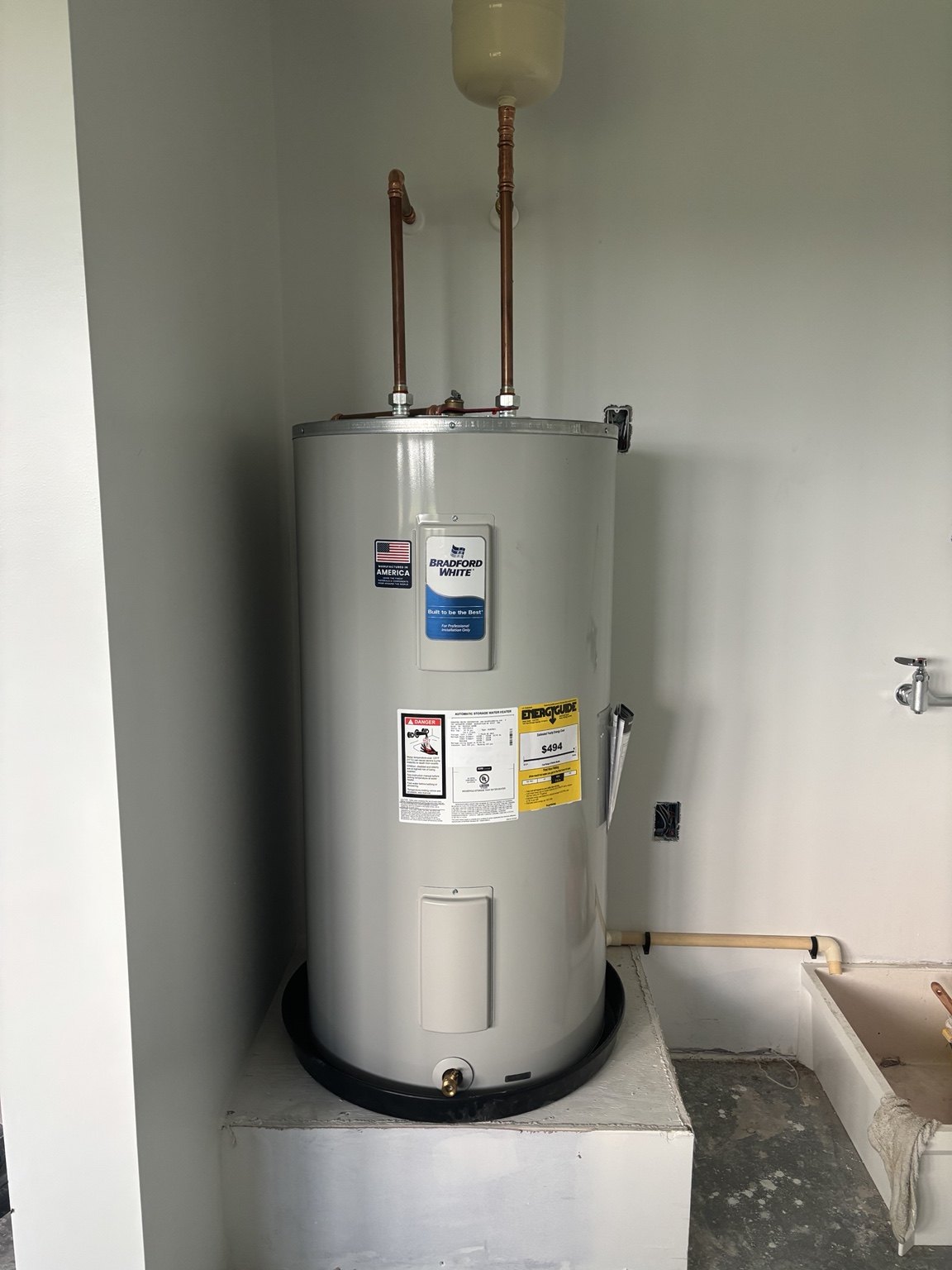 Water heater with copper piping